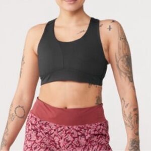 Seamless Black Sports Bra